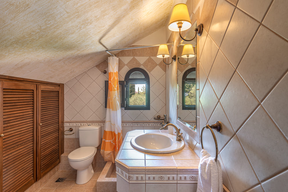 Toilet of Villa Harmony