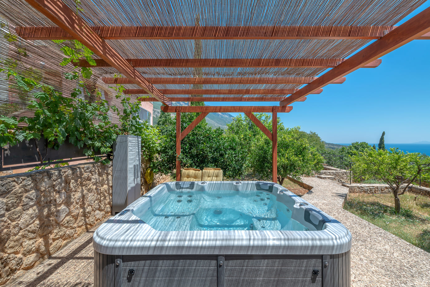 Villa Harmony's Jacuzzi